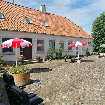 With Sea View Near The Appartement Lebol