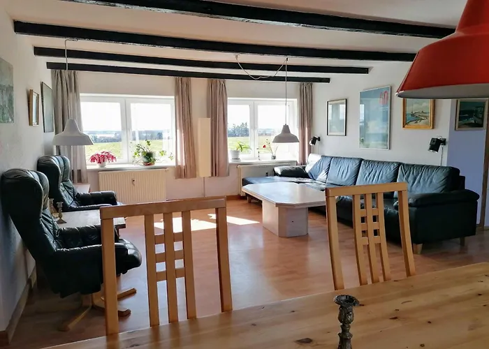 Apartmán With Sea View Near The Lebol